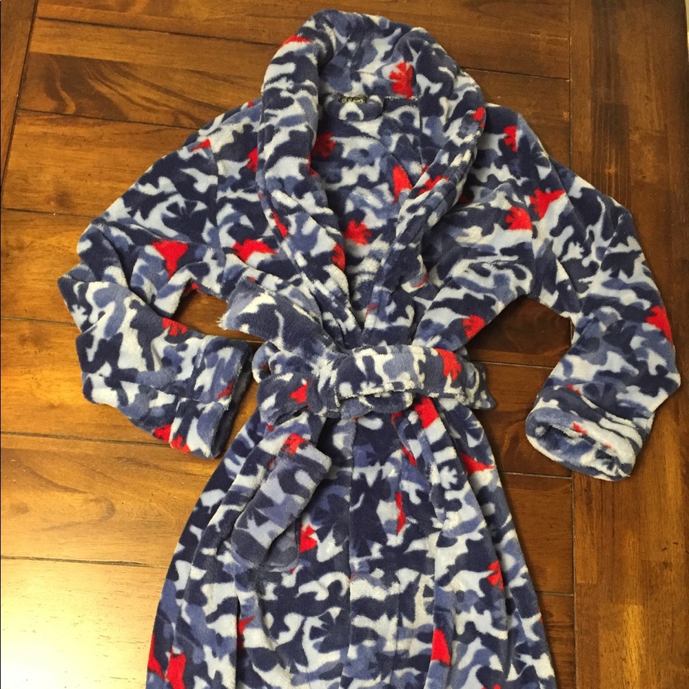 Super soft boys robe